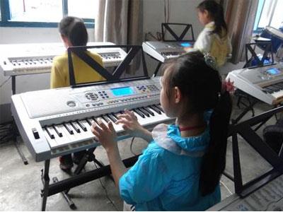 招聘广州电子琴家教老师